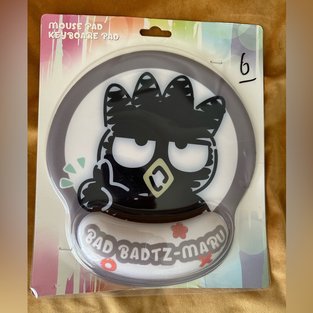 NEW BAD BADTZ MARU mouse pad with squishy wrist rest